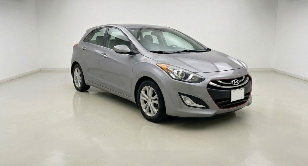 2013 Hyundai Elantra Image 3