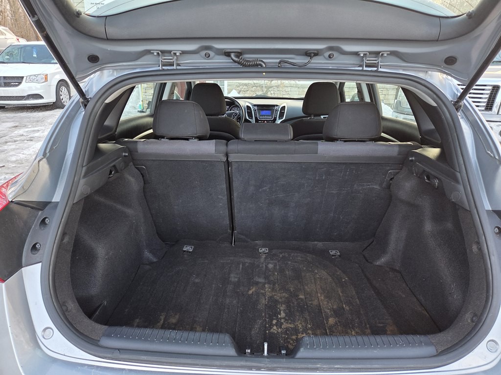 2013 Hyundai Elantra Image 15