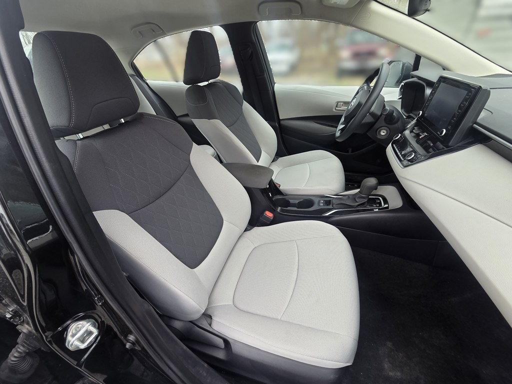 2022 Toyota Corolla Image 12