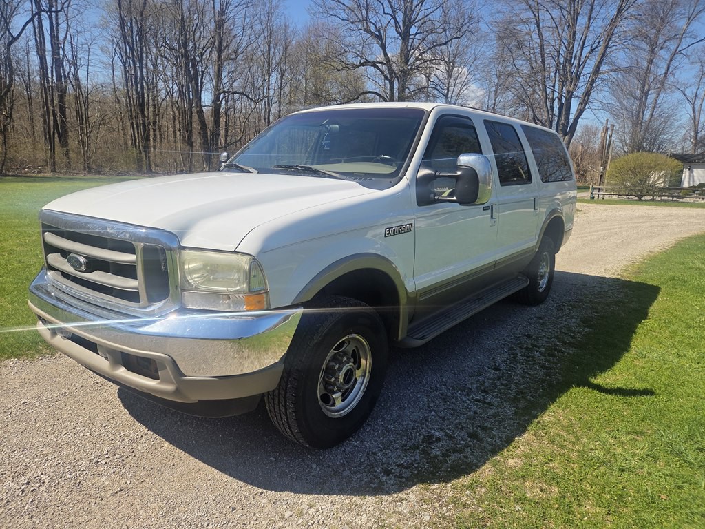 2001 Ford Excursion Image 1