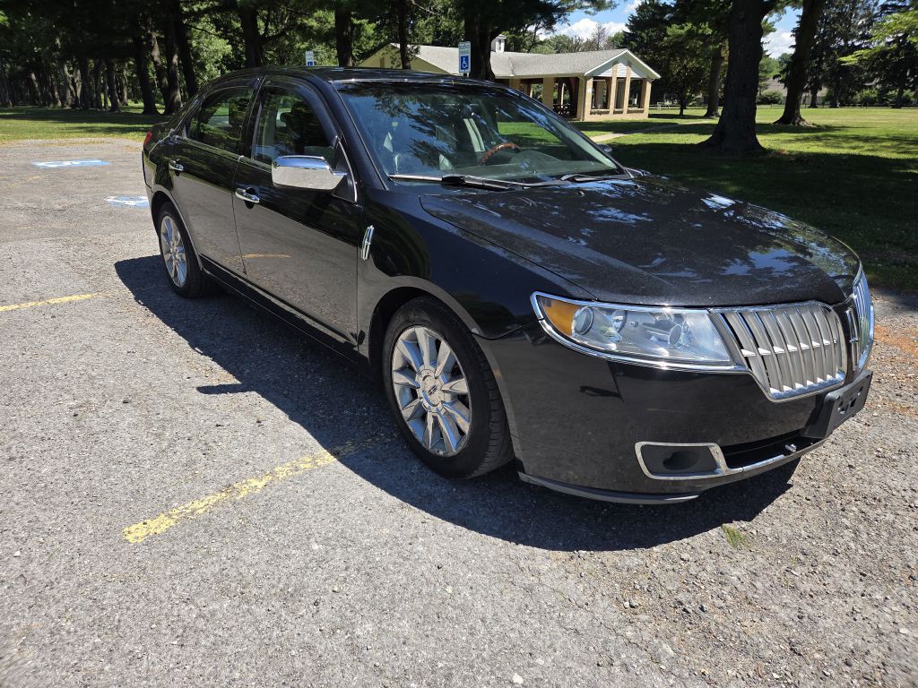 2011 Lincoln MKZ Image 3