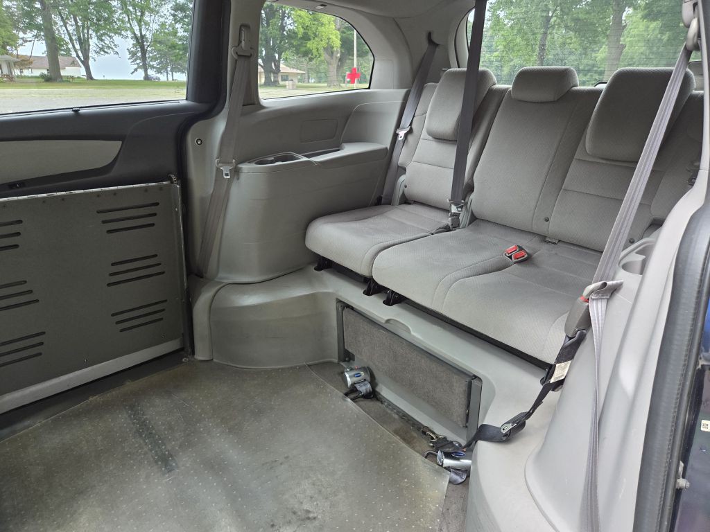 2014 Honda Odyssey Image 12