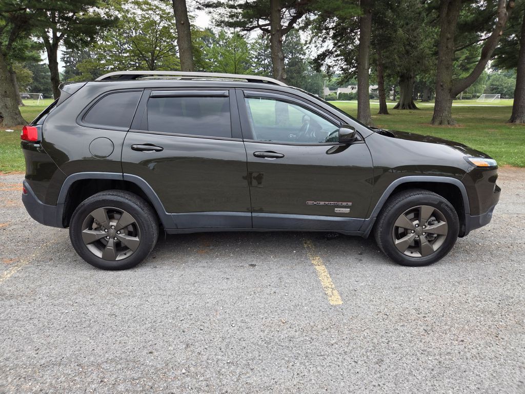 2016 Jeep Cherokee Image 4
