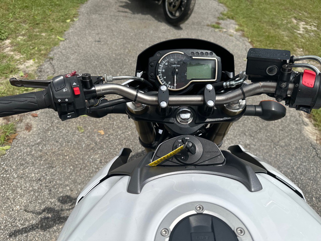 2016 Suzuki Gsx S7 Image 25