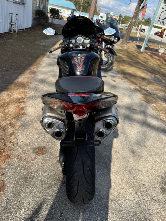 2009 Honda Vfr800 Image 3