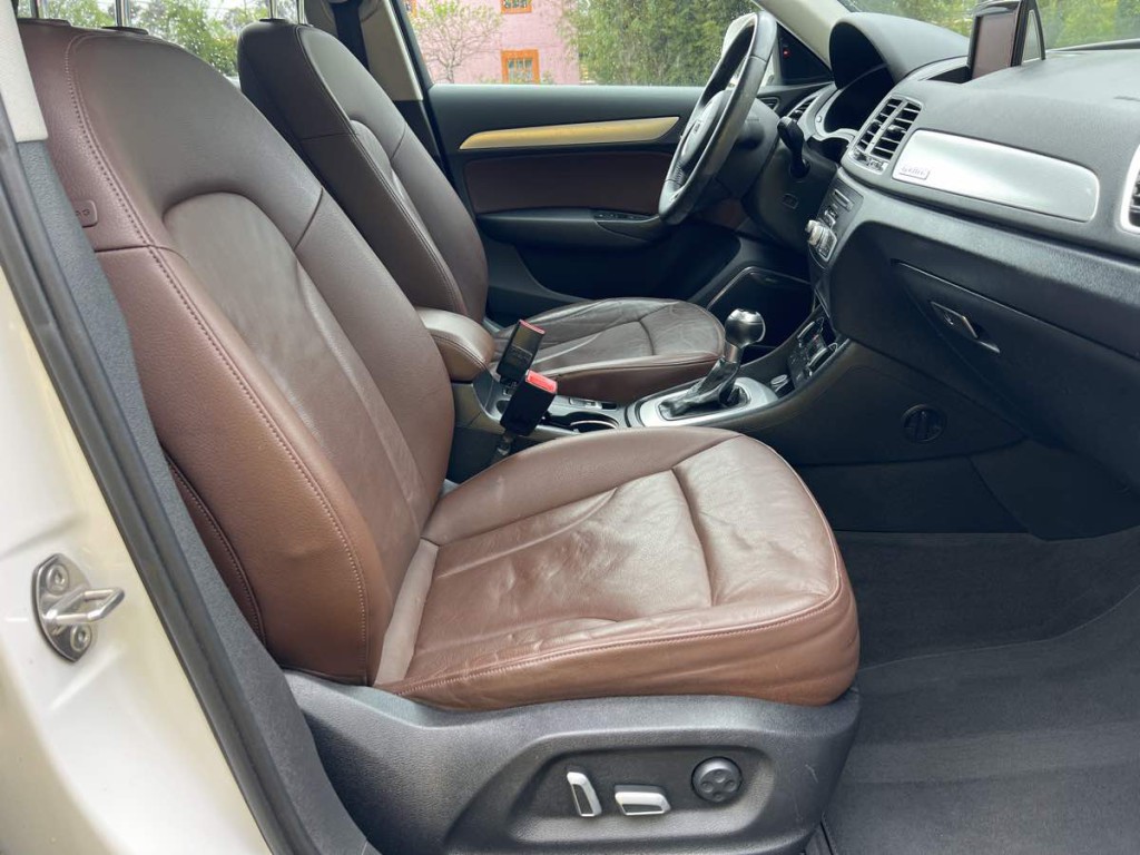 2016 Audi Q3 Image 13