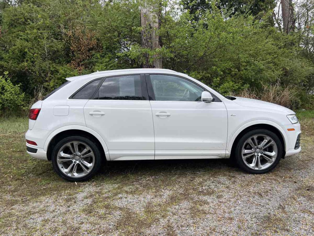 2016 Audi Q3 Image 14