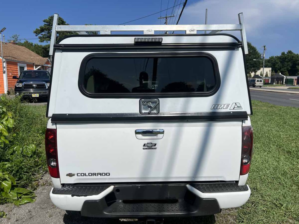 2012 Chevrolet Colorado Image 17