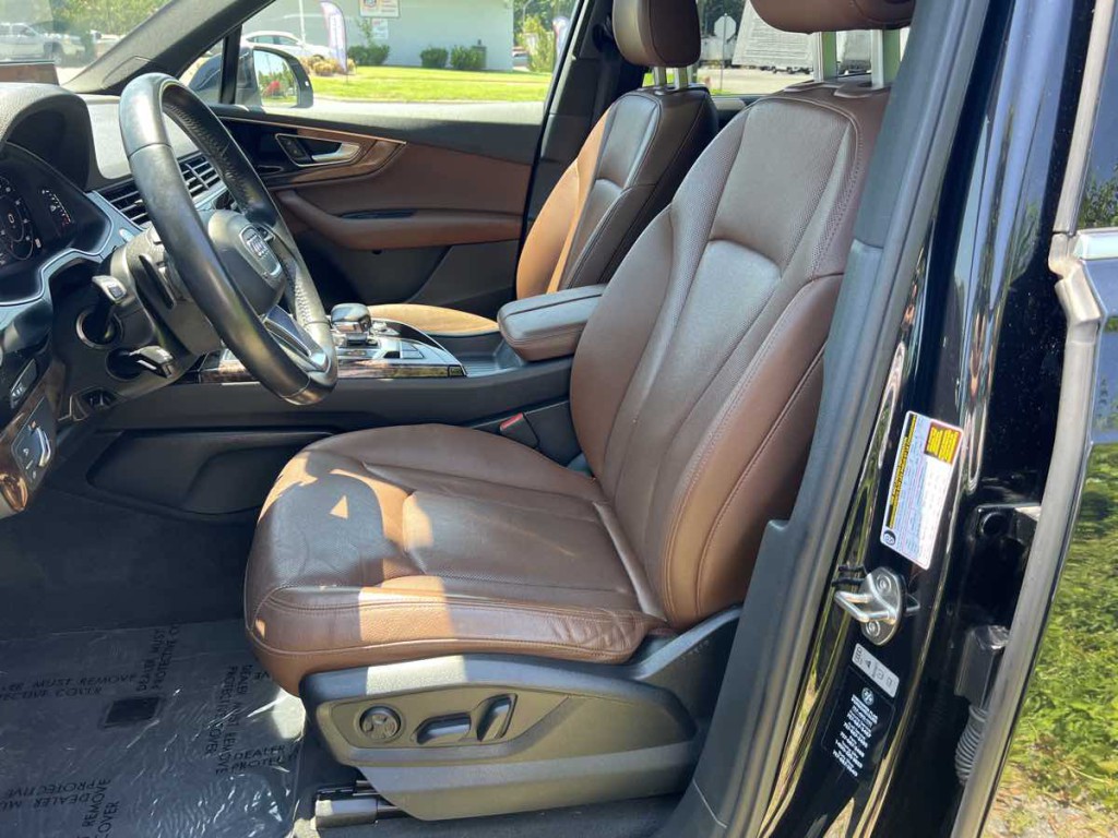 2017 Audi Q7 Image 8