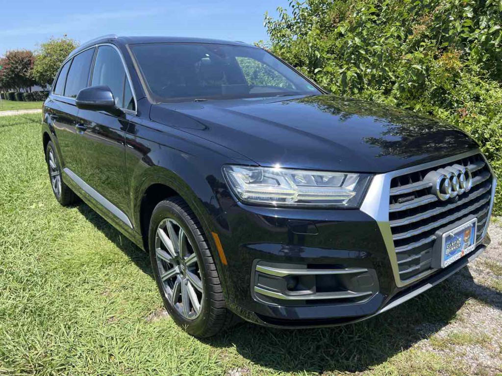 2017 Audi Q7 Image 9