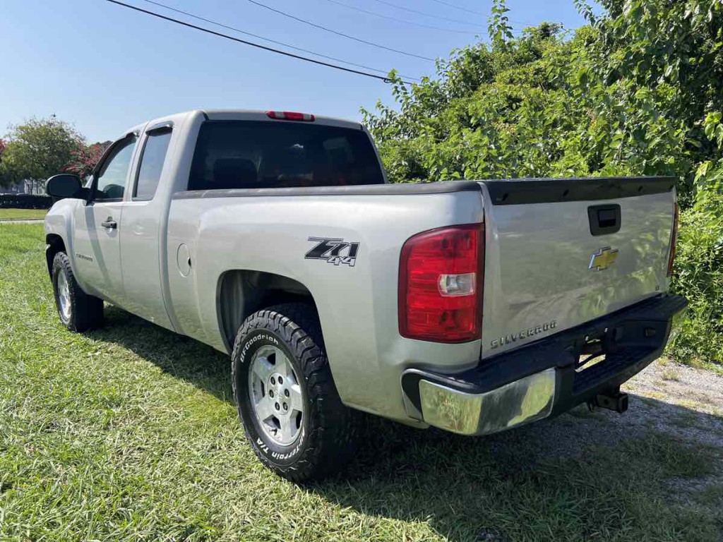 2007 Chevrolet Silverado 1500 Image 5