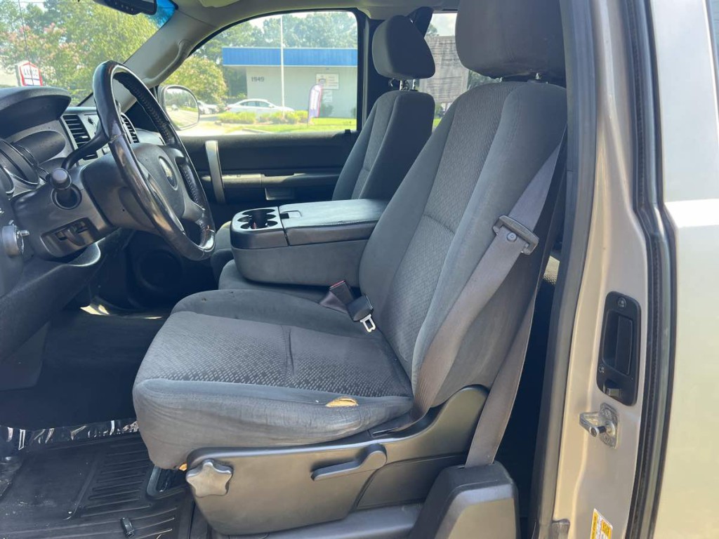 2007 Chevrolet Silverado 1500 Image 10