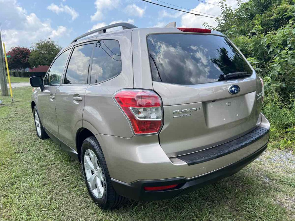 2016 Subaru Forester Image 5