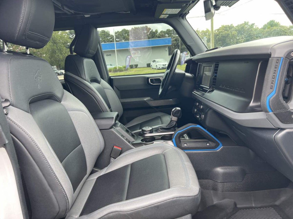 2022 Ford Bronco Image 11