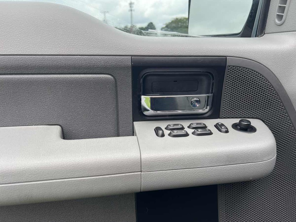 2008 Ford F-150 Image 10