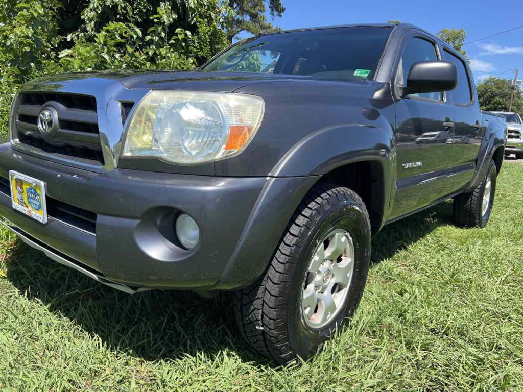 2009 Toyota Tacoma Image 1