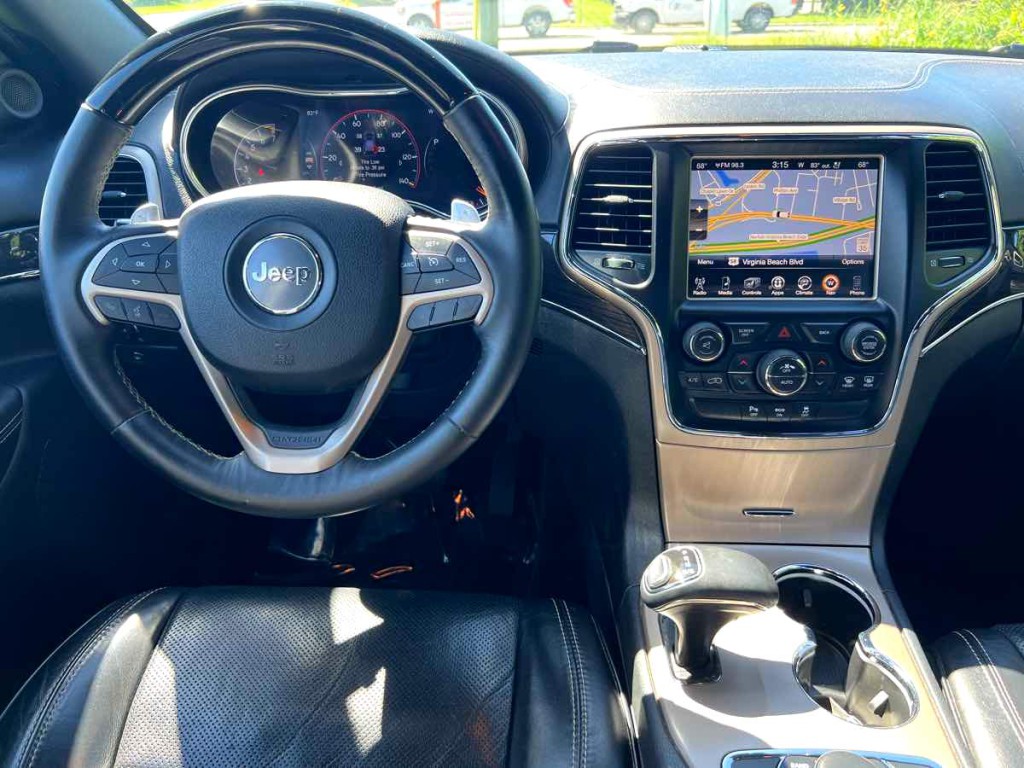 2015 Jeep Grand Cherokee Image 2