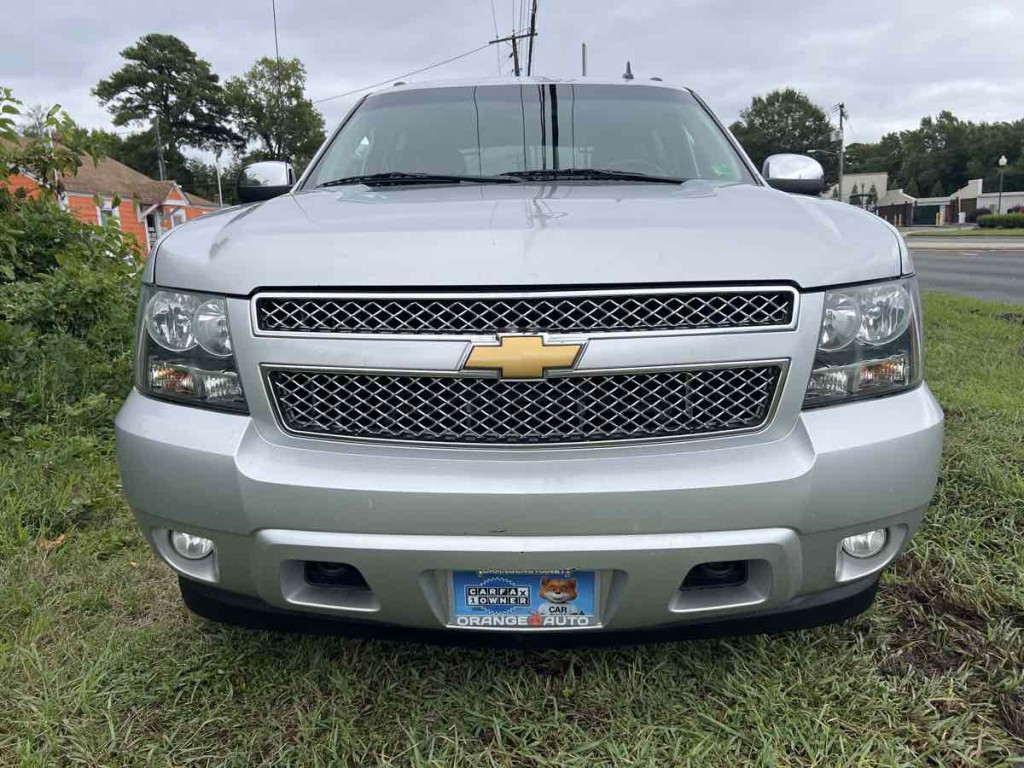 2013 Chevrolet Avalanche Image 9