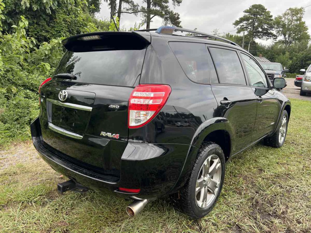 2011 Toyota Rav4 Image 12