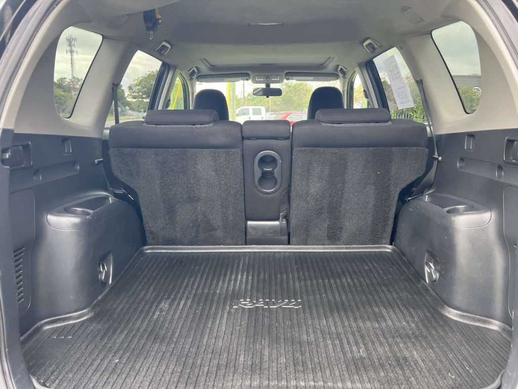 2011 Toyota Rav4 Image 15
