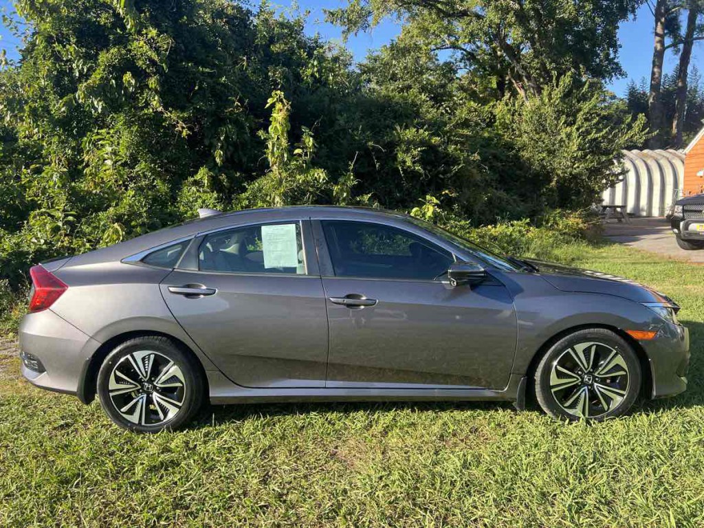 2016 Honda Civic Image 11