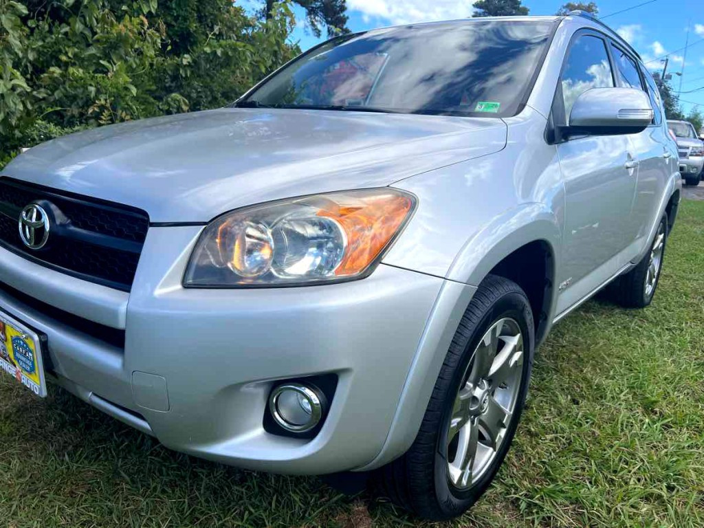 2010 Toyota Rav4 Image 1