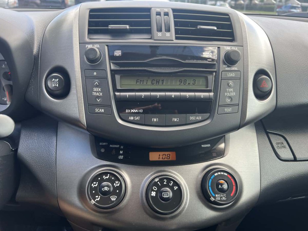 2010 Toyota Rav4 Image 5