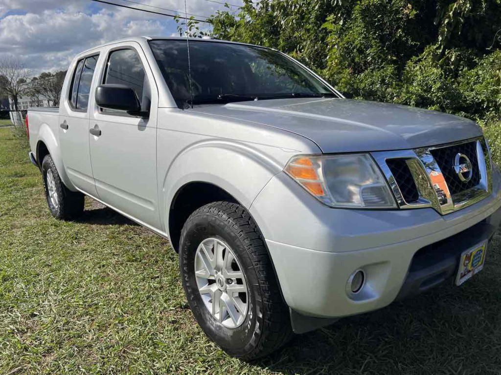 2014 Nissan Frontier Image 9