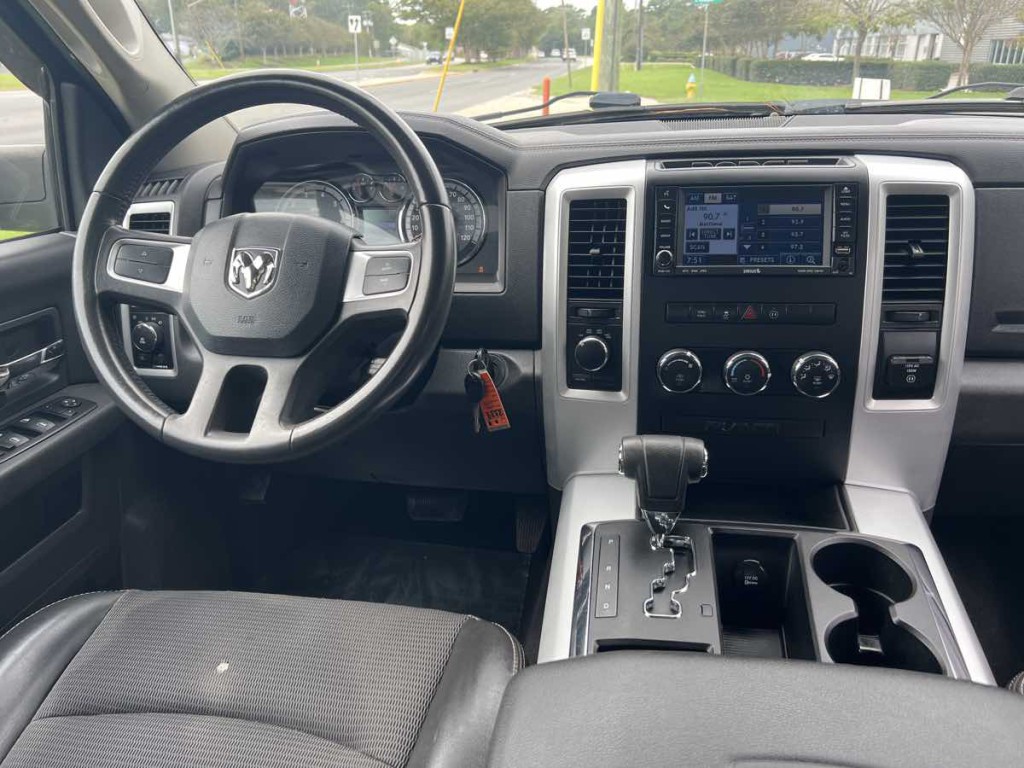 2011 RAM 1500 Image 2