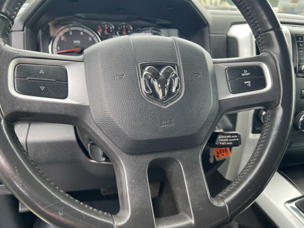 2011 RAM 1500 Image 4