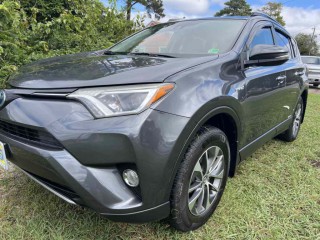 Image for 2018 Toyota Rav4 Hybrid XLE ID: 6932425