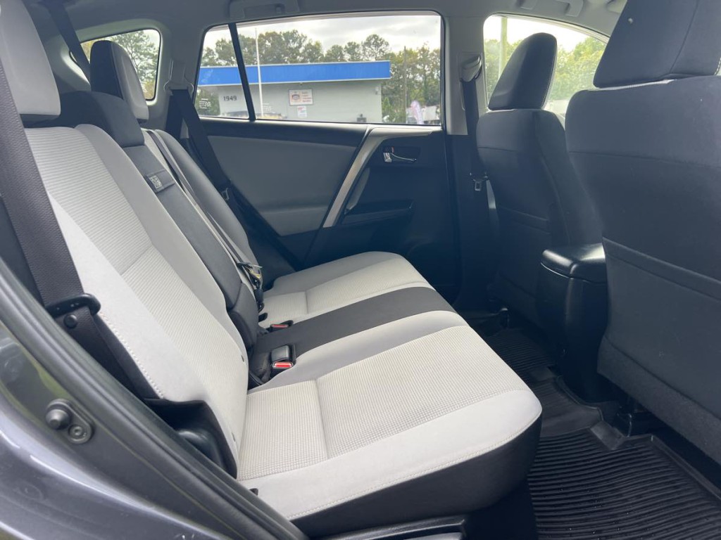 2018 Toyota Rav4 Image 14