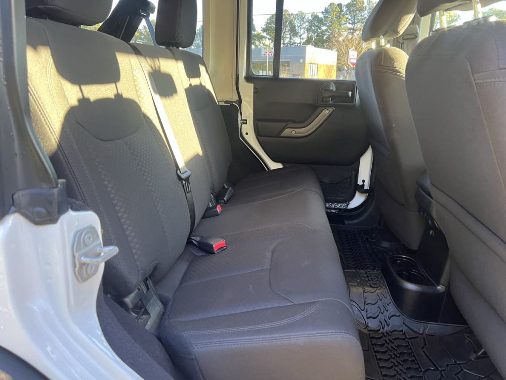 2017 Jeep Wrangler Unlimited Image 12