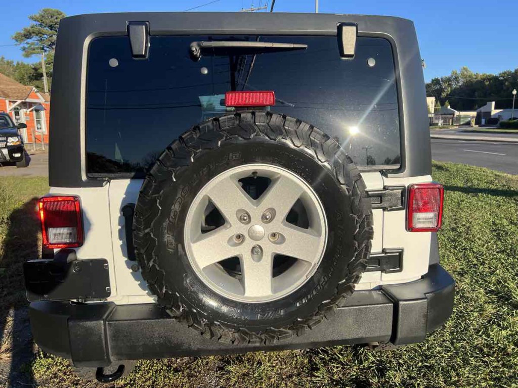 2017 Jeep Wrangler Unlimited Image 15