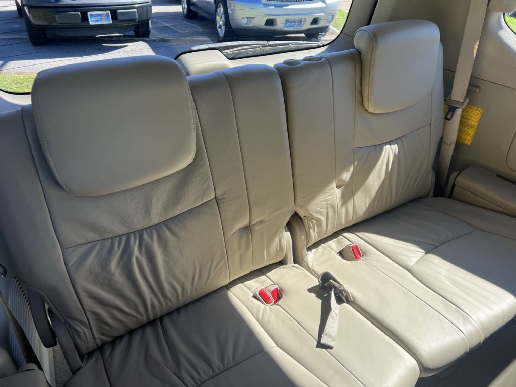 2005 Lexus GX 470 Image 16