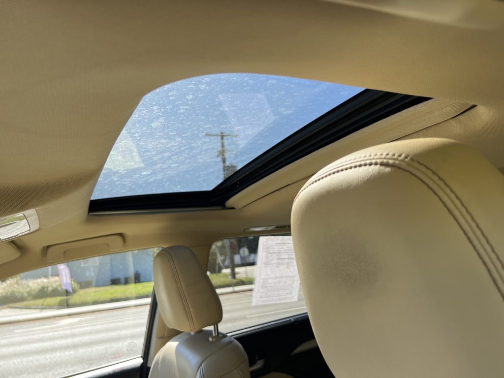 2015 Toyota Highlander Image 7