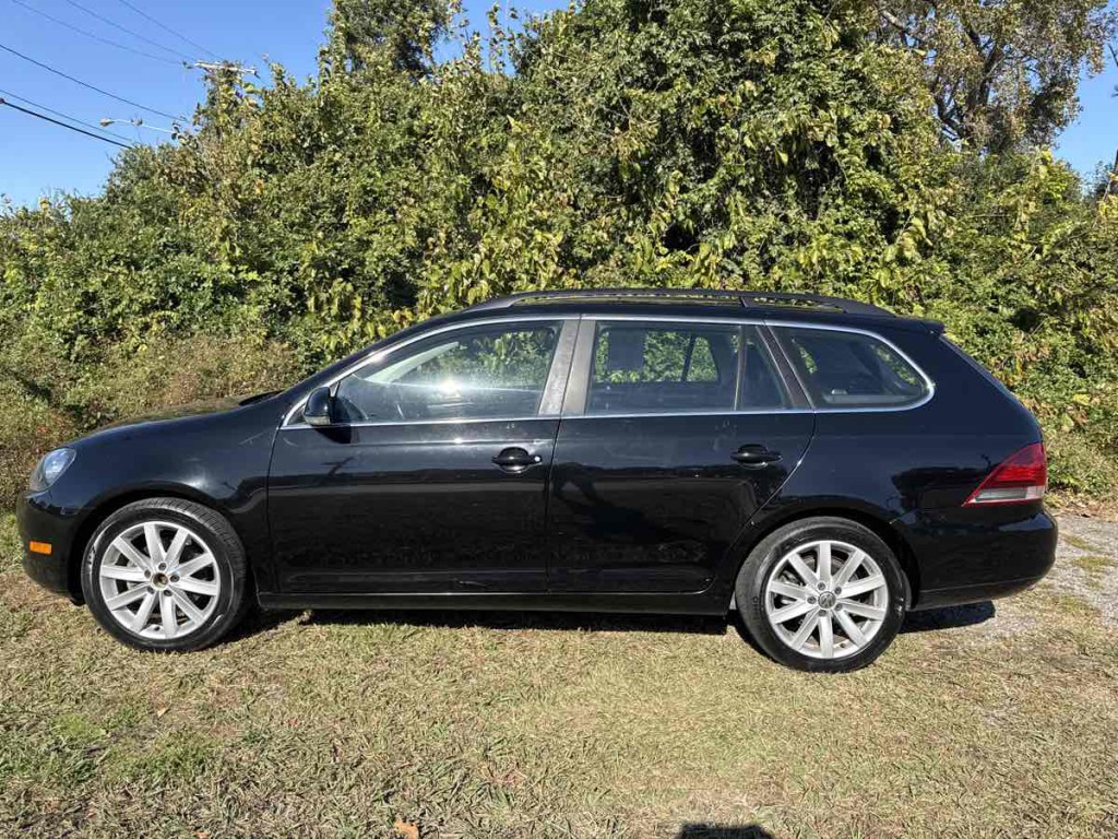 2013 Volkswagen Jetta Image 4