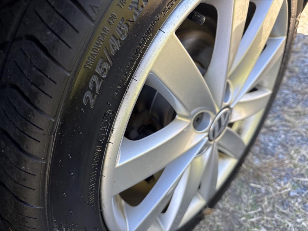 2013 Volkswagen Jetta Image 16