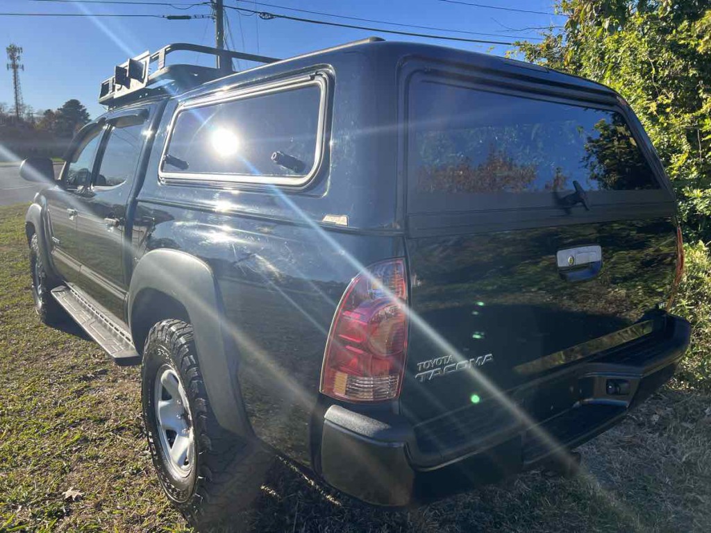 2015 Toyota Tacoma Image 5