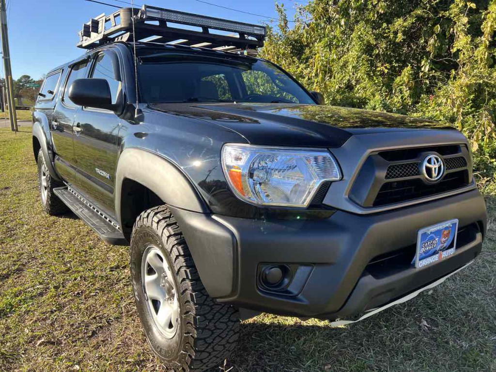 2015 Toyota Tacoma Image 10