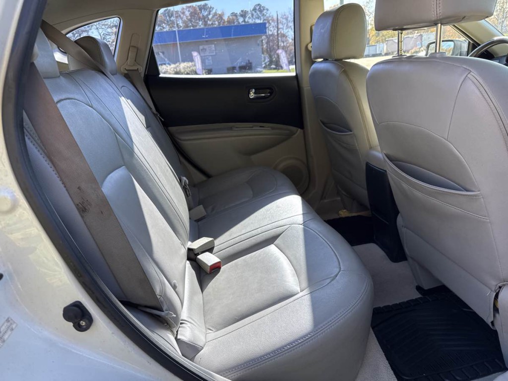 2008 Nissan Rogue Image 12