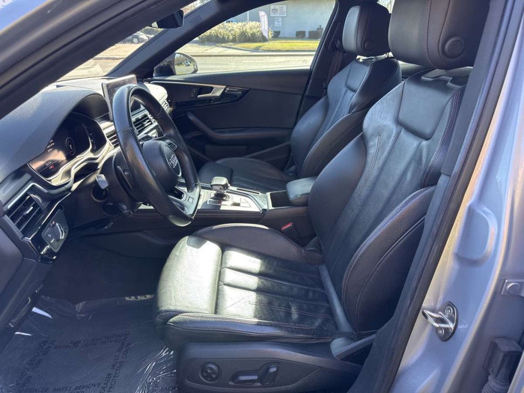 2018 Audi A4 Image 10