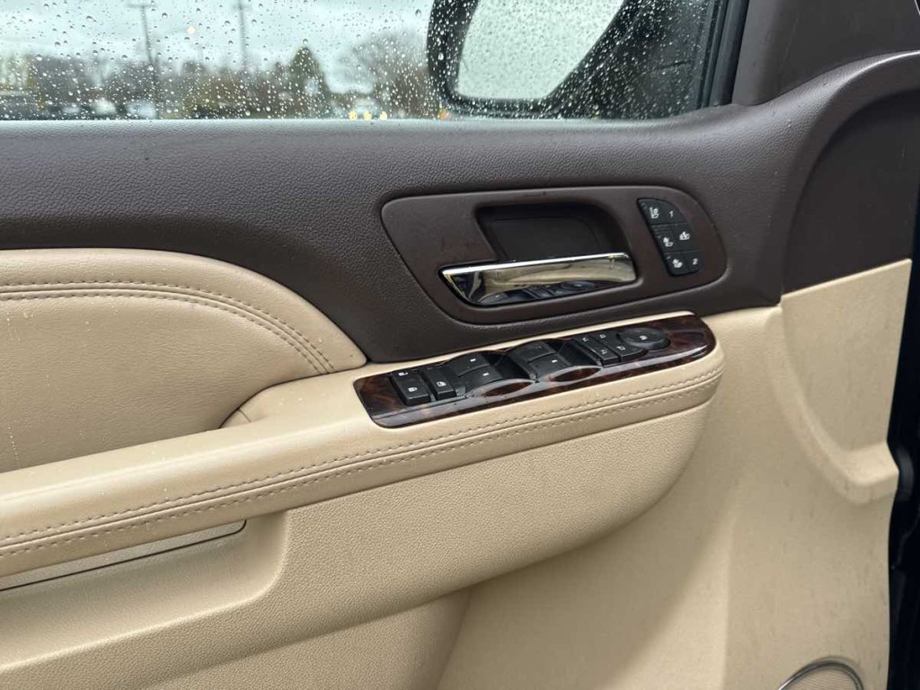 2010 GMC Sierra 1500 Image 9