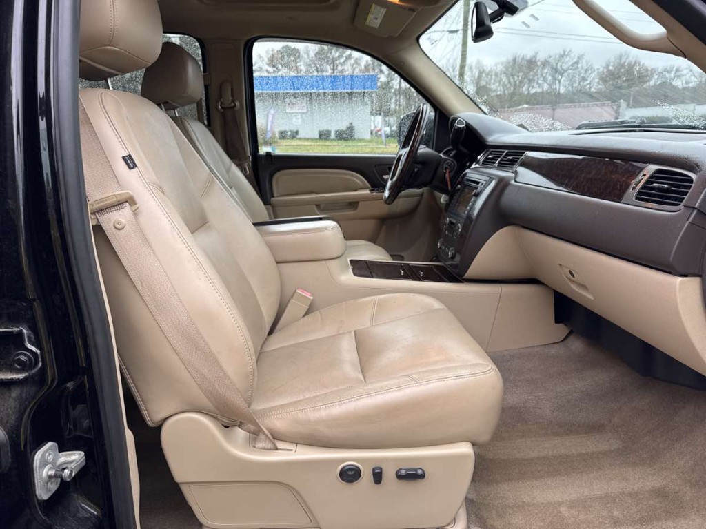 2010 GMC Sierra 1500 Image 11