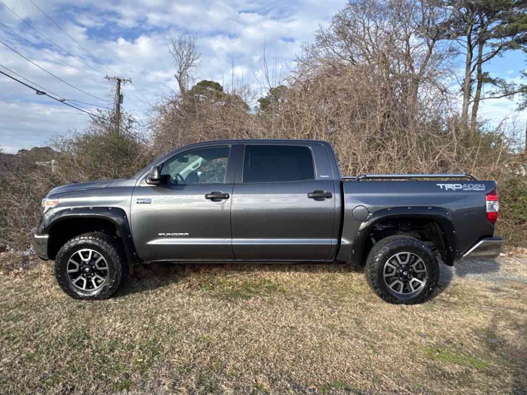 2014 Toyota Tundra Image 4