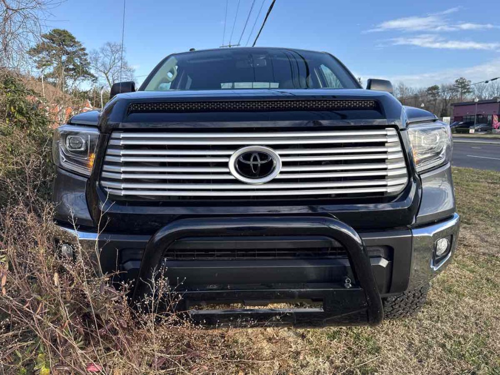 2014 Toyota Tundra Image 9
