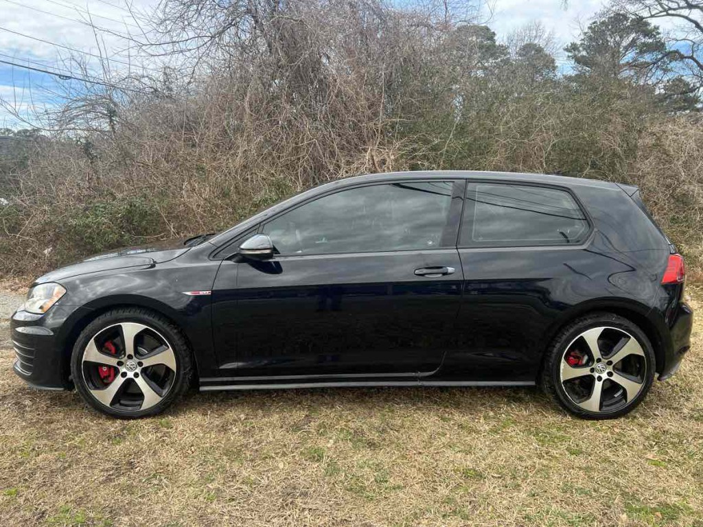 2016 Volkswagen GTI Image 4