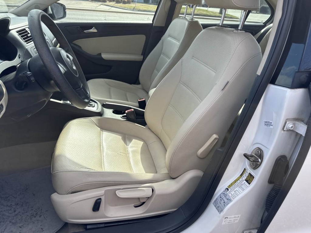 2014 Volkswagen Jetta Image 6