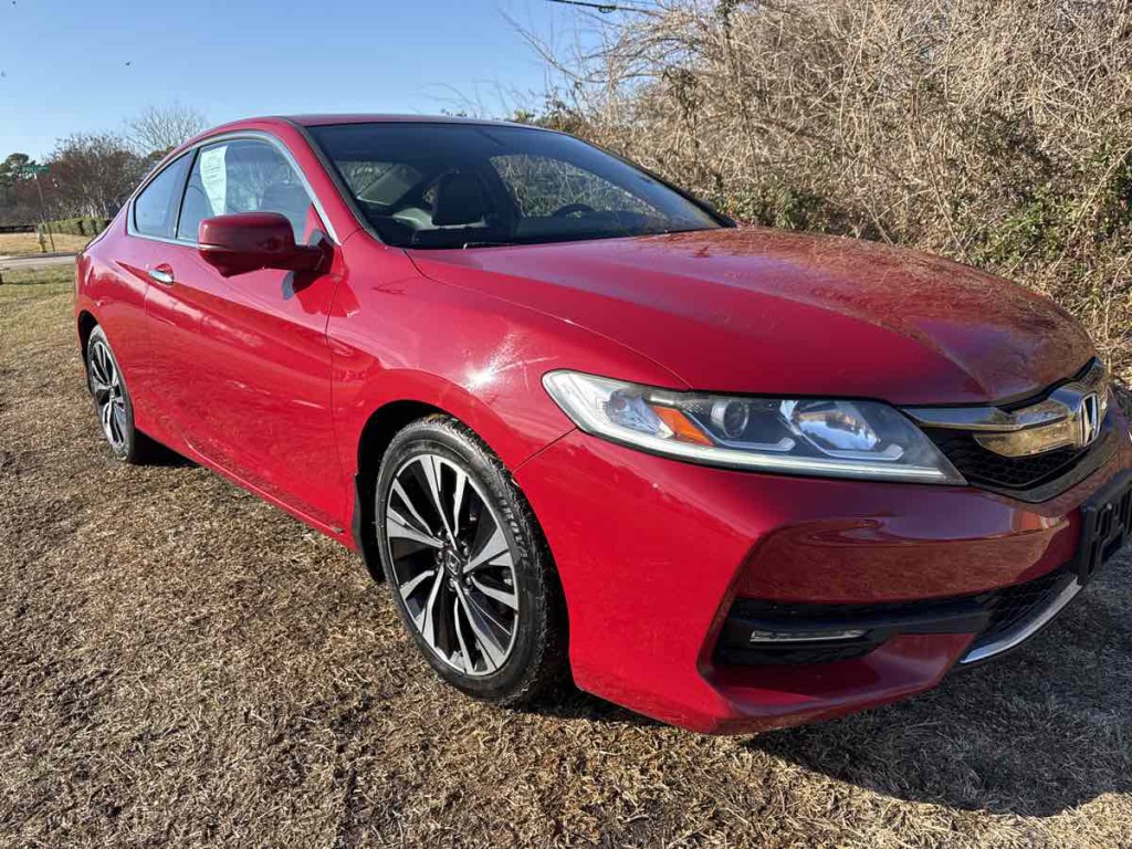 2016 Honda Accord Image 11