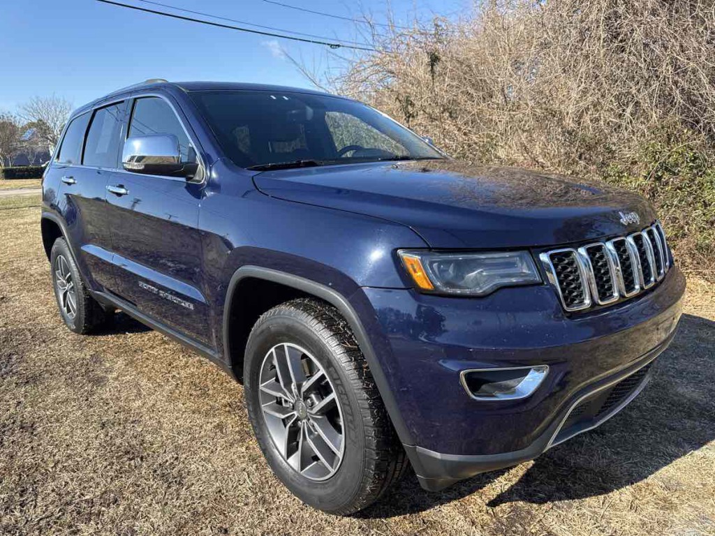 2017 Jeep Grand Cherokee Image 9